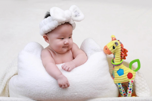 鸡西宝宝几个月翻身